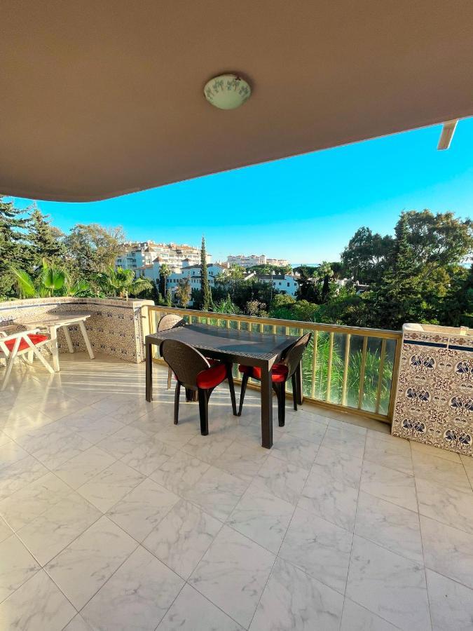Great Puerto Banus Apartment Marbella Esterno foto
